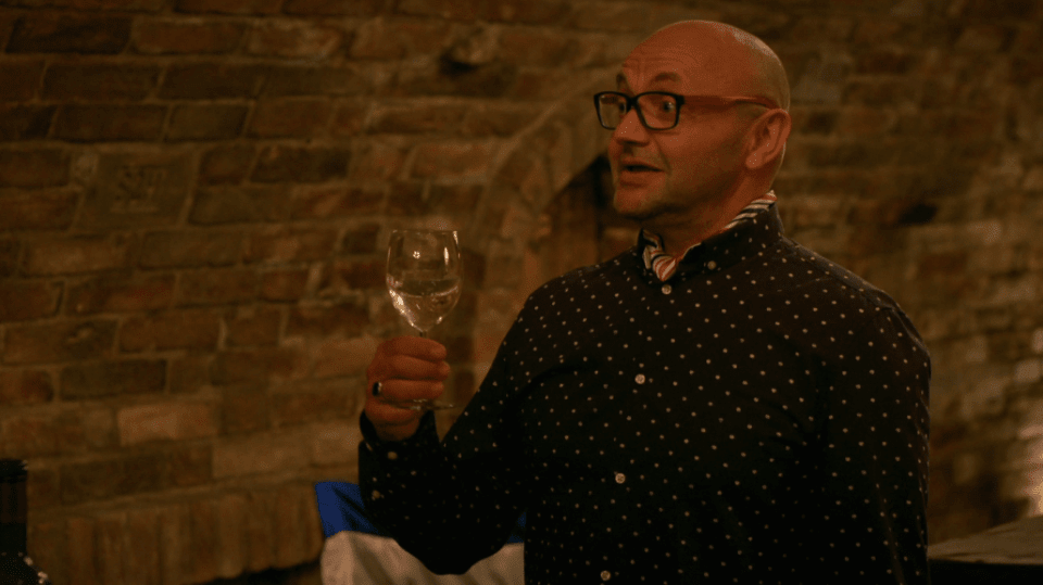 Robert Nebřenský je patronem druhé epizody. Stejně jako odrůda Neuburské